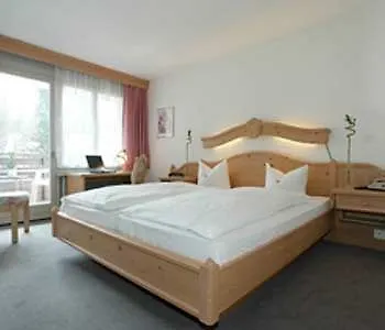 T3 Surpunt Hotel 3*